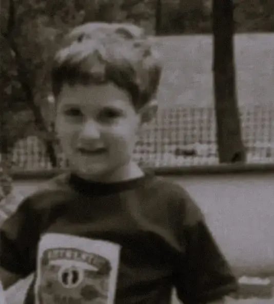 NICK CHILDHOOD (1)