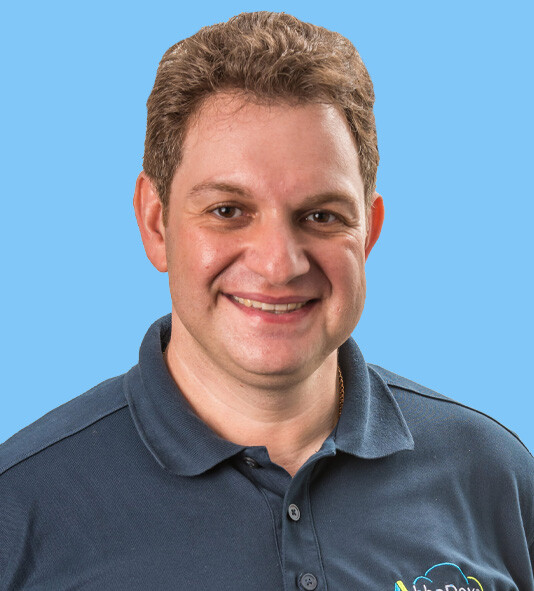 ROMAN HEADSHOT SQUARE